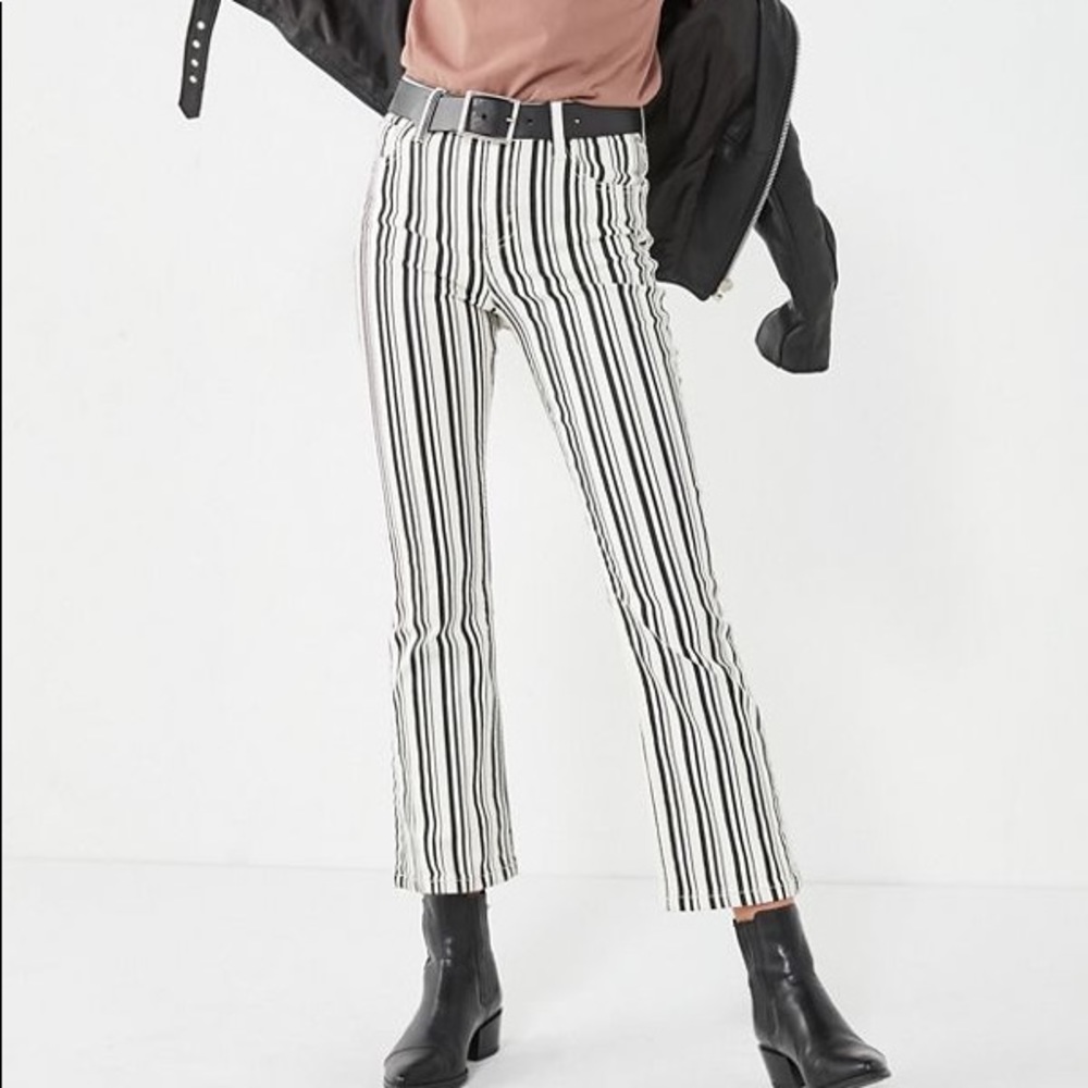 BDG Urban Outfitters Cropped Kick Flare Jeans